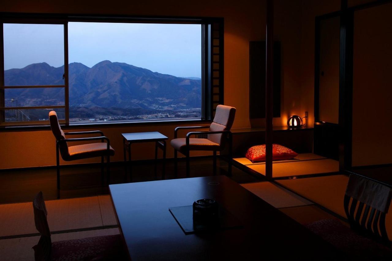 Shinki Hotel Sibukava Kültér fotó